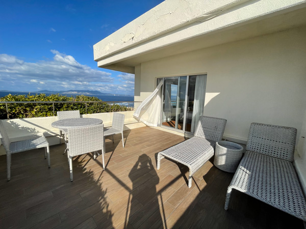 IC万座の名護ベイスイート5